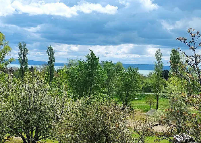 Sunny Semesterbostad
